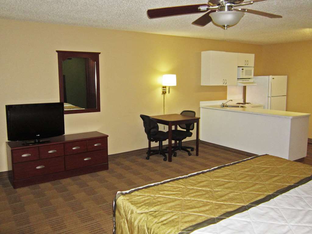 Suburban Studios Columbus Bradley Park Oda fotoğraf