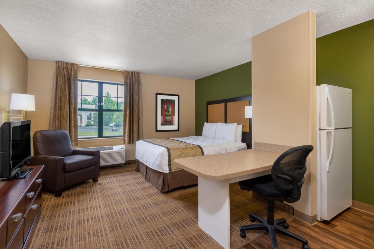 Suburban Studios Columbus Bradley Park Dış mekan fotoğraf